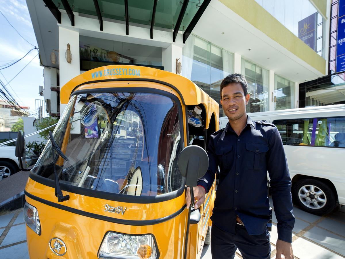 Orussey One Hotel & Apartment Phnom Penh Dış mekan fotoğraf