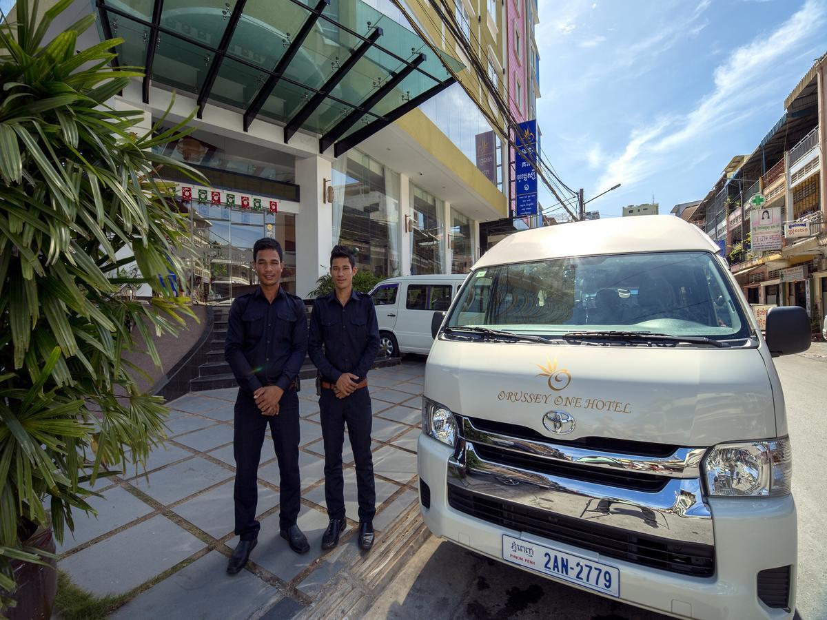 Orussey One Hotel & Apartment Phnom Penh Dış mekan fotoğraf