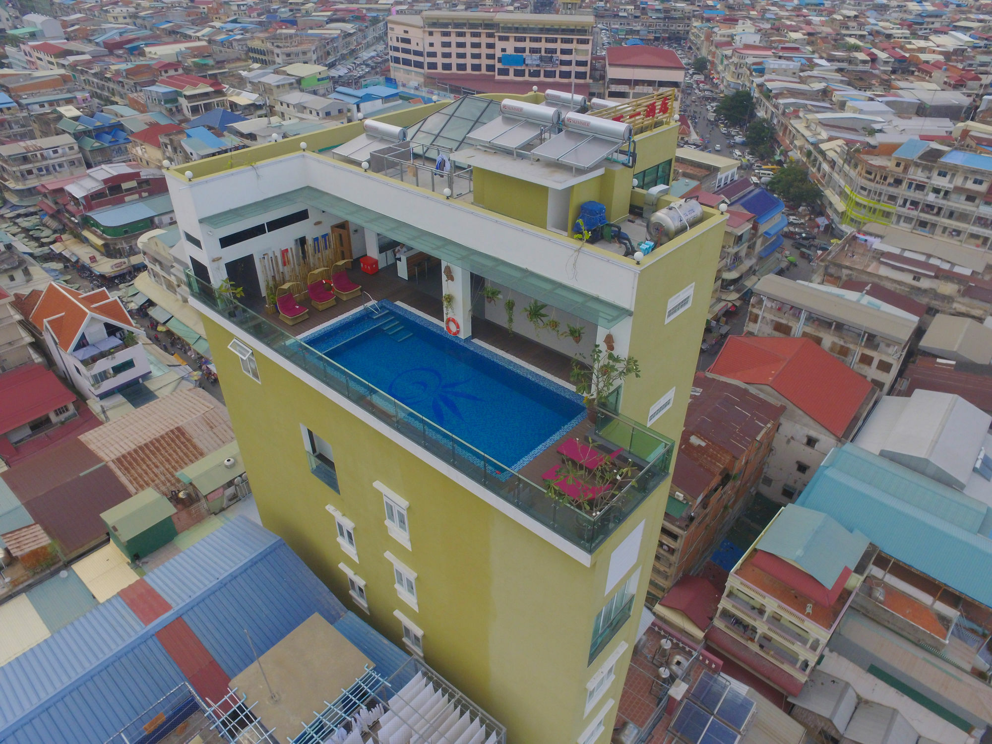 Orussey One Hotel & Apartment Phnom Penh Dış mekan fotoğraf