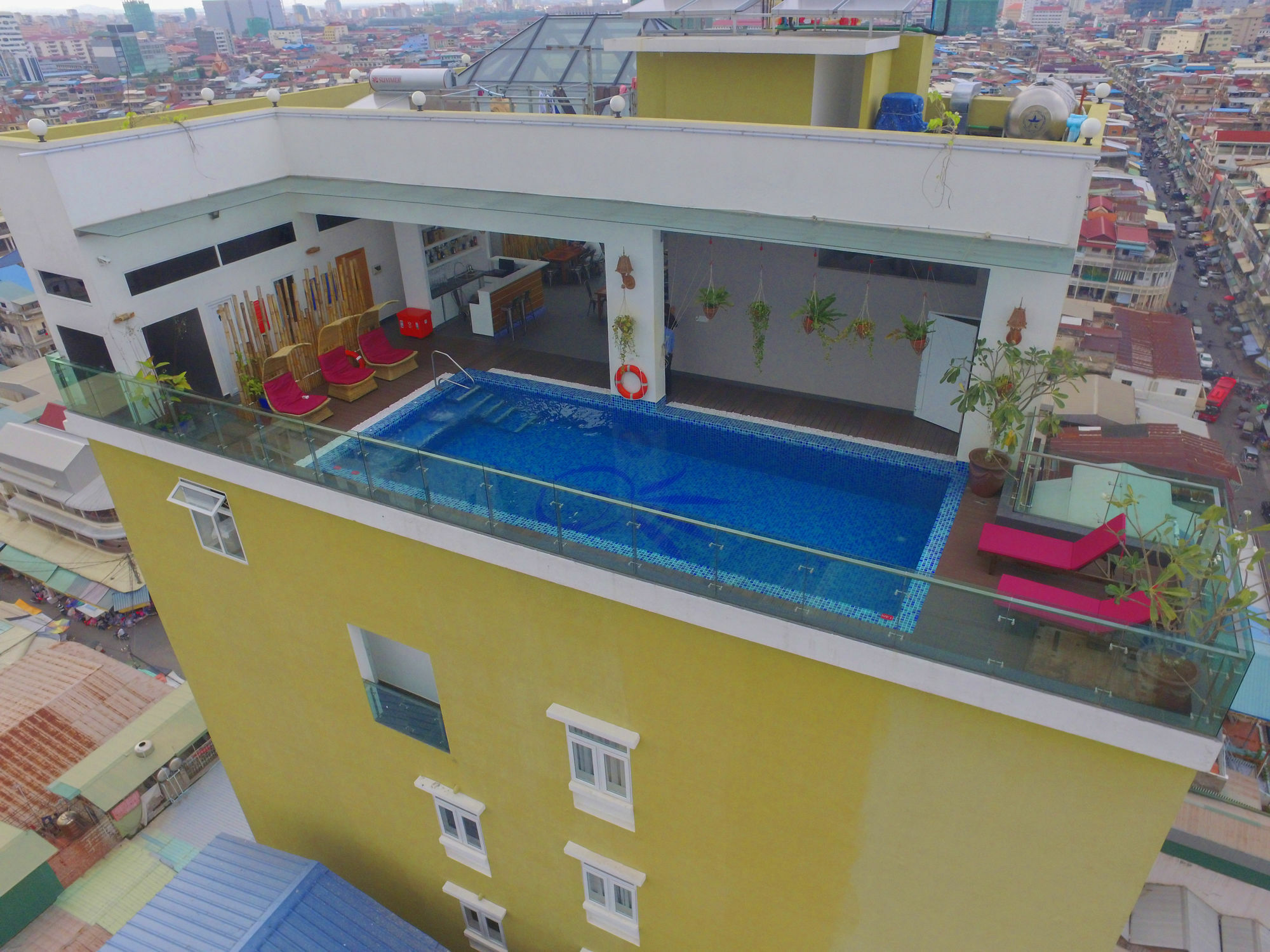 Orussey One Hotel & Apartment Phnom Penh Dış mekan fotoğraf
